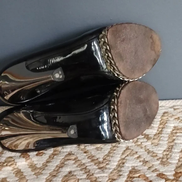 Stuart Weitzman Patent Leather Pumps - Picture 11 of 16